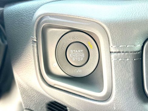 New 2026 Jeep Wrangler Unlimited Sahara AWD/4WD image 27