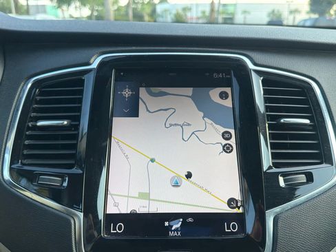 Used 2018 Volvo XC90 T5 Momentum w/ Convenience Package FWD image 29