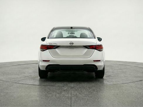 Used 2025 Nissan Sentra SV FWD image 7