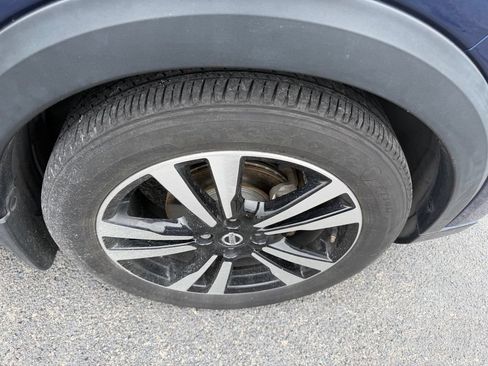 Used 2019 Nissan Kicks SR FWD image 6