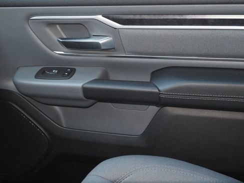 Used 2022 RAM 1500 Big Horn image 25