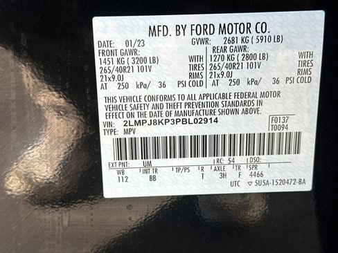 Used 2023 Lincoln Nautilus Reserve w/ Equipment Group 202A image 32