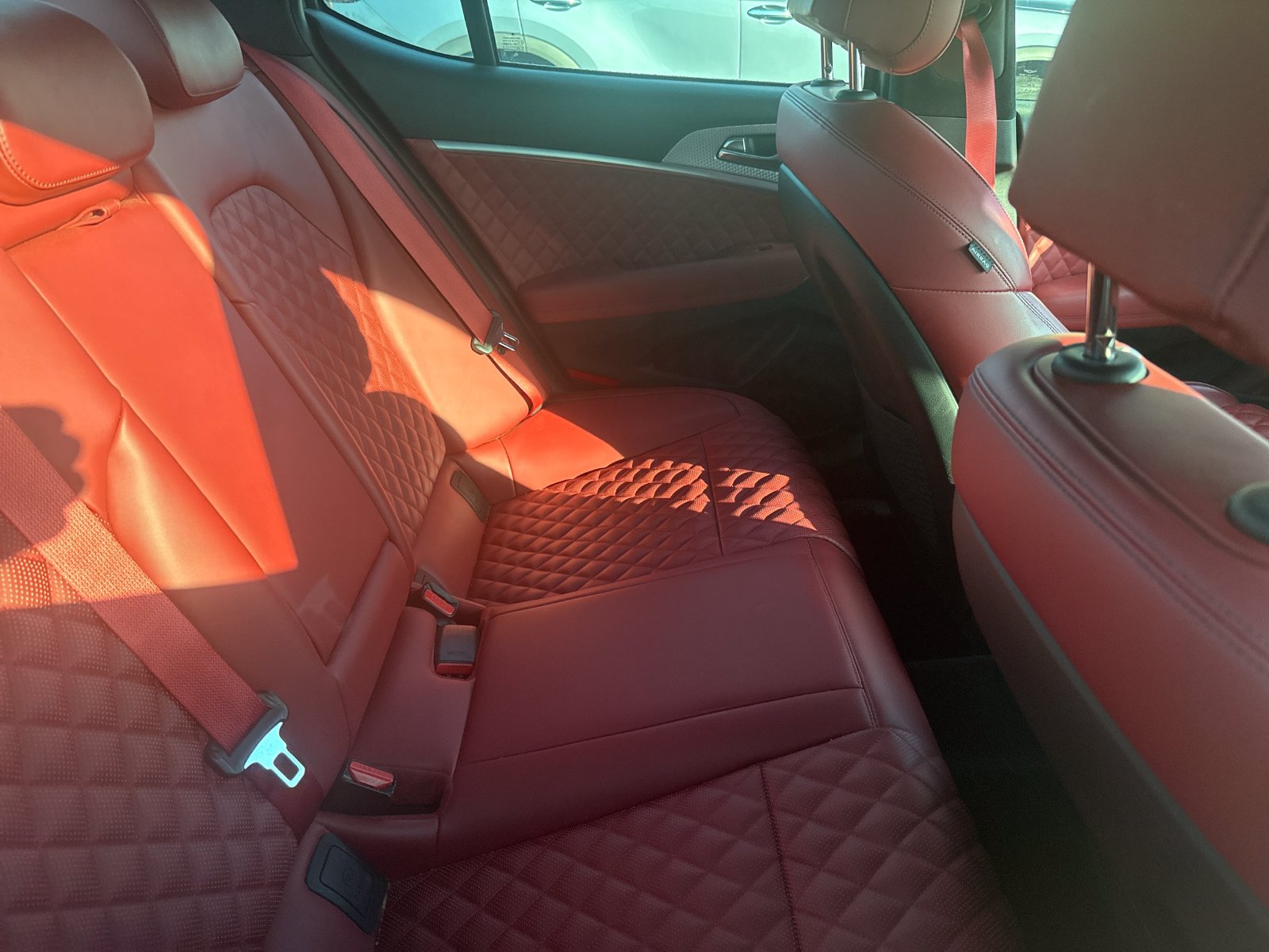 Used 2022 Genesis G70 3.3T Launch Edition RWD image 6