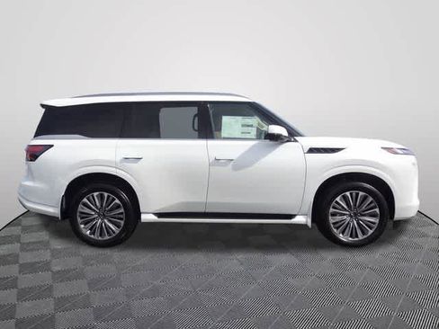 New 2026 INFINITI QX80 Luxe w/ Cargo Package AWD/4WD image 4