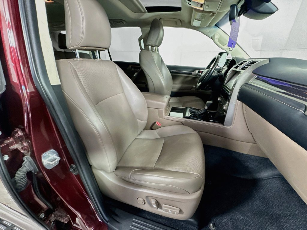 Used 2020 Lexus GX 460 Premium AWD/4WD image 37