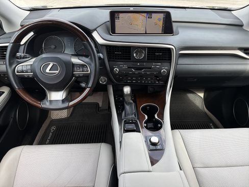 Used 2019 Lexus RX 350 FWD w/ Navigation Package image 2
