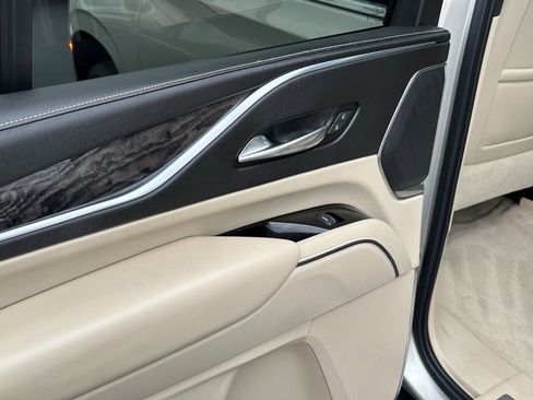 Used 2021 Cadillac Escalade Premium Luxury w/ Driver Assist Tech Package image 22