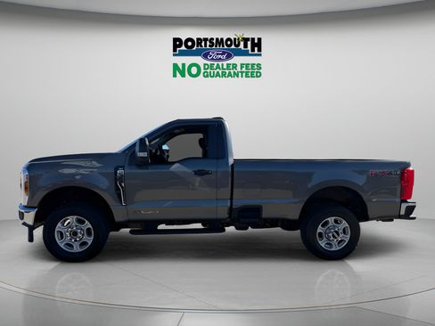 Used 2026 Ford F350 XLT w/ FX4 Off-Road Package AWD/4WD image 2