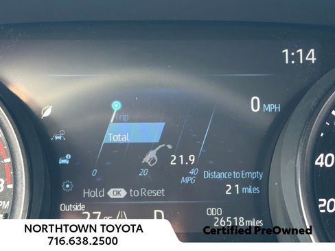 Used 2023 Toyota Camry SE image 12