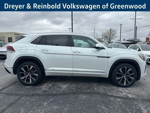 New 2026 Volkswagen Atlas Cross Sport SEL Premium R-Line AWD/4WD image 8