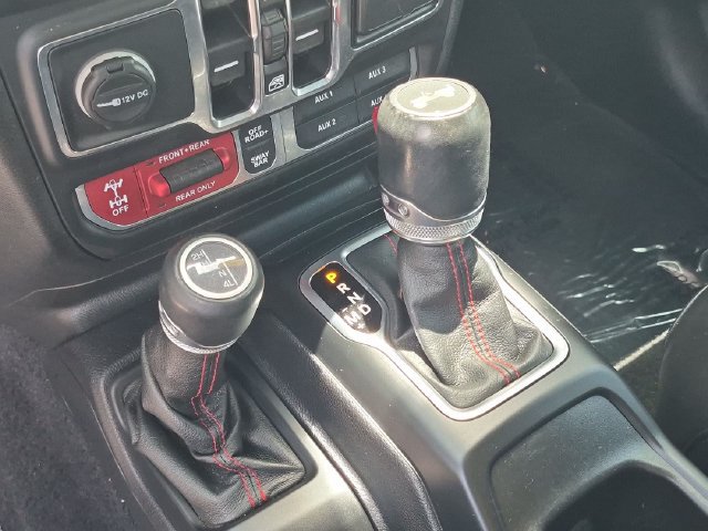 Used 2021 Jeep Wrangler Unlimited Rubicon AWD/4WD image 14