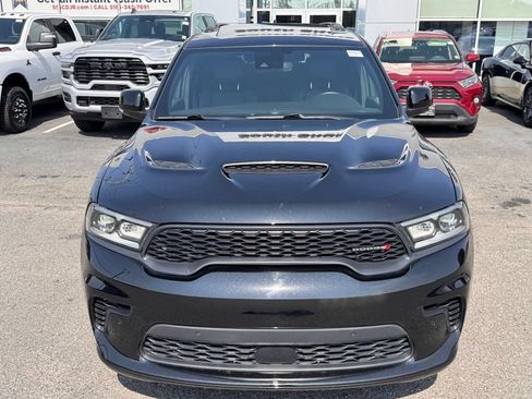 Used 2024 Dodge Durango R/T RWD image 2