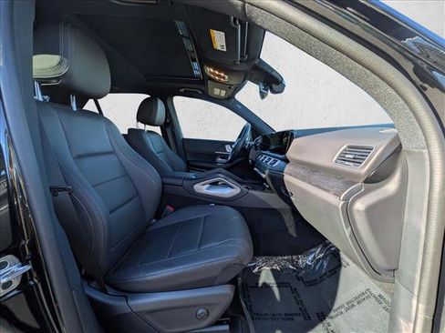 Certified 2025 Mercedes-Benz GLE 350 4MATIC image 21