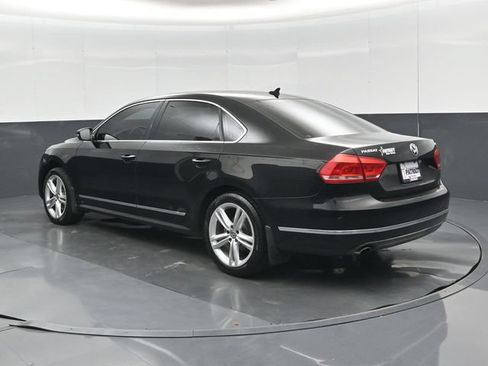 Used 2015 Volkswagen Passat 1.8T Sport FWD image 7