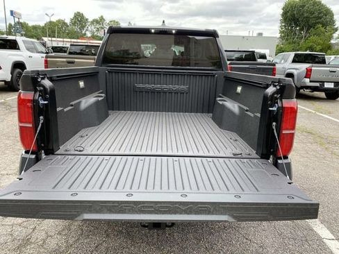 New 2026 Toyota Tacoma SR5 AWD/4WD image 5