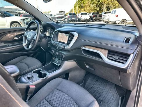 Certified 2018 GMC Terrain SLE w/ Driver Convenience Package image 28