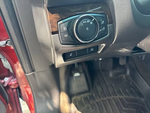 Used 2014 Ford Explorer Limited w/ Equipment Group 302A AWD/4WD image 26