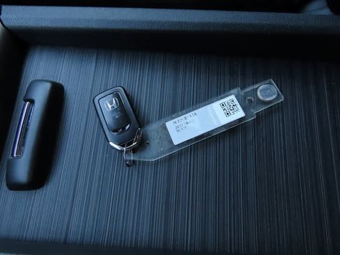 Certified 2022 Honda Pilot TrailSport image 29