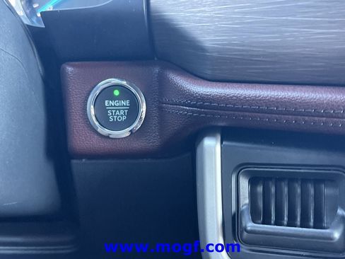 Used 2024 Ford Expedition Limited RWD image 9
