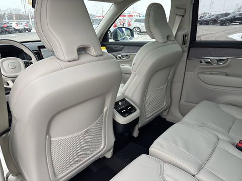 New 2026 Volvo XC90 B6 Ultra w/ Protection Package AWD/4WD image 36