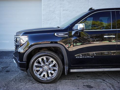 Used 2024 GMC Sierra 1500 Denali w/ Denali Reserve Package image 10
