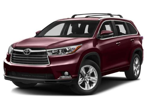 Used 2015 Toyota Highlander XLE image 1