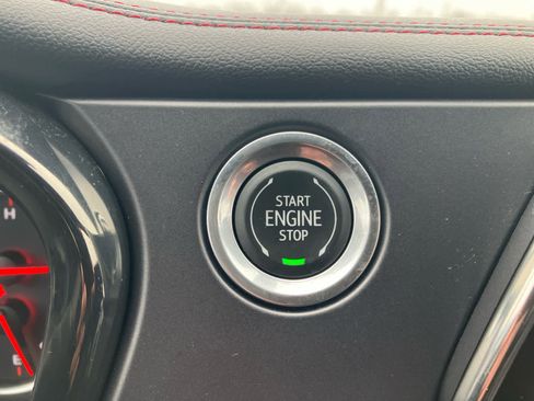 Used 2019 Chevrolet Blazer RS w/ Sun and Wheels Package image 24