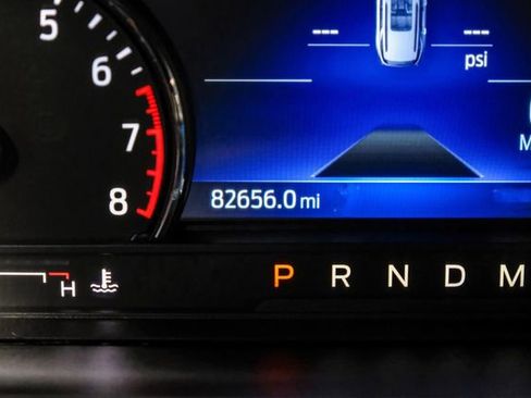 Used 2020 Ford Explorer XLT w/ Equipment Group 202A image 17