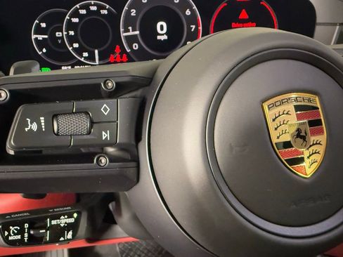 New 2026 Porsche Cayenne Coupe image 37