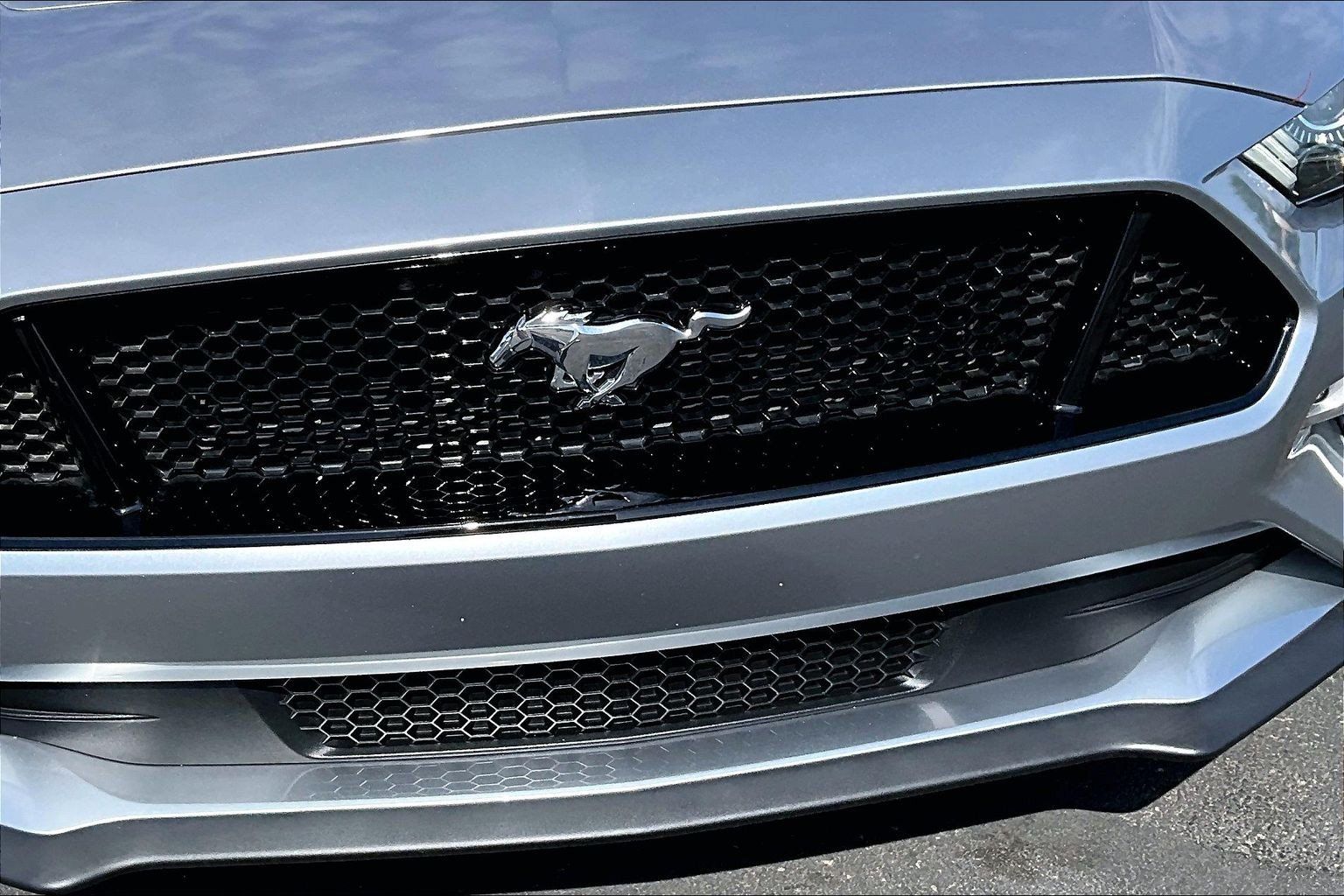 Used 2020 Ford Mustang GT w/ Equipment Group 301A RWD image 28