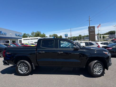 Certified 2023 Chevrolet Colorado W/T w/ WT Convenience Package II AWD/4WD image 3