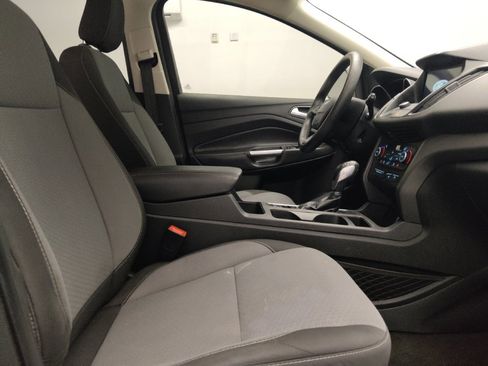 Used 2019 Ford Escape SE FWD image 21