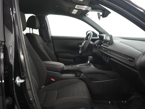 Used 2024 Honda HR-V Sport image 11