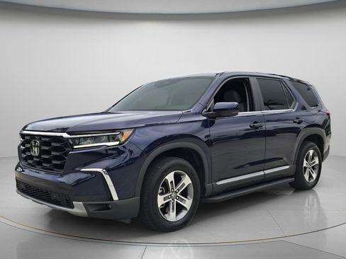 Used 2024 Honda Pilot EX-L image 9