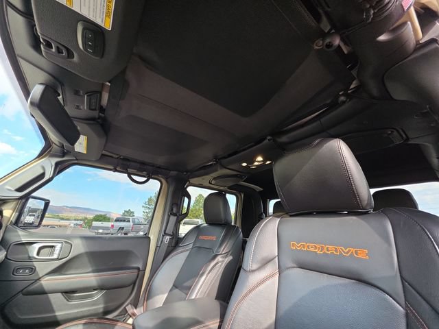 Used 2020 Jeep Gladiator Mojave AWD/4WD image 17