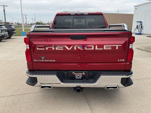 Used 2025 Chevrolet Silverado 1500 LTZ AWD/4WD image 7