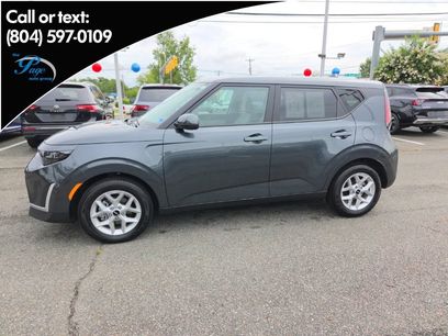 Used 2025 Kia Soul LX w/ LX Technology Package