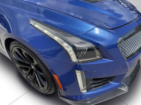 Used 2019 Cadillac CTS V w/ Carbon Fiber Package image 9