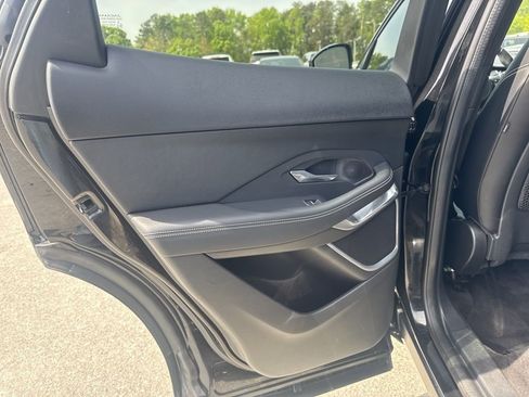 Used 2020 Jaguar E-PACE R-Dynamic SE image 25