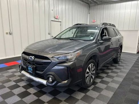 Used 2024 Subaru Outback Limited AWD/4WD image 6