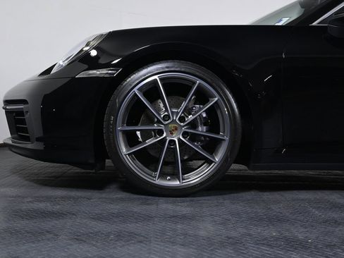 Certified 2022 Porsche 911 Carrera RWD image 27