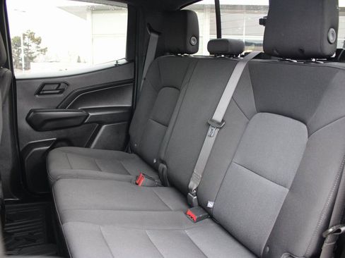 Used 2023 Chevrolet Colorado Trail Boss w/ Advanced Trailering Package image 21