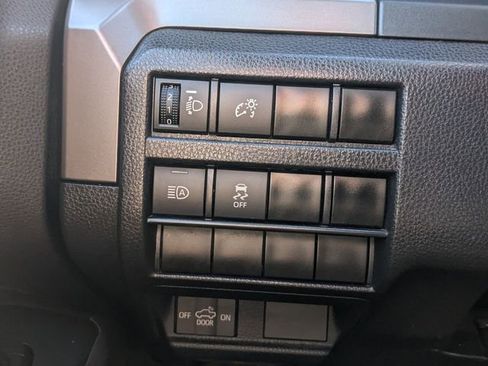 Used 2024 Toyota Tacoma SR5 AWD/4WD image 29