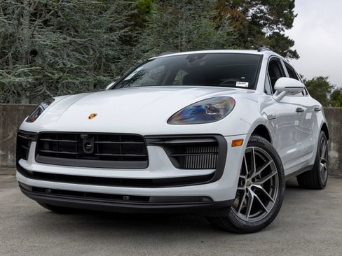 New 2026 Porsche Macan S AWD/4WD image 7