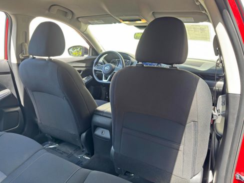 Used 2022 Nissan Sentra SV FWD image 30