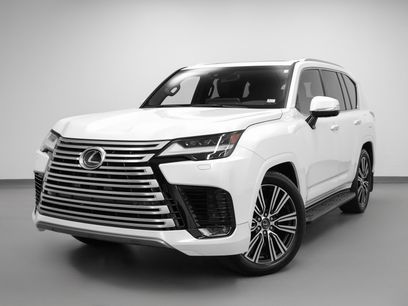 Used 2024 Lexus LX 600 4WD w/ Luxury Package