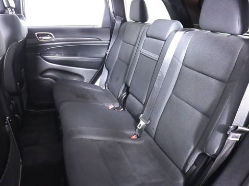 Used 2015 Jeep Grand Cherokee Laredo w/ Quick Order Package 23E AWD/4WD image 30