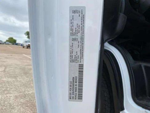 Used 2025 RAM ProMaster 2500 w/ Convenience Group FWD image 78