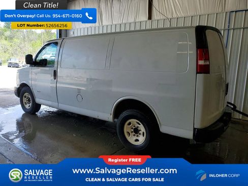 Used 2019 Chevrolet Express 2500 RWD image 3
