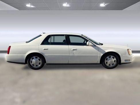 Used 2005 Cadillac De Ville Sedan image 6